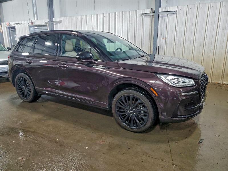 Photo 4 from auction – 2023 LINCOLN CORSAIR with VIN 5LMCJ2DA8PUL07050