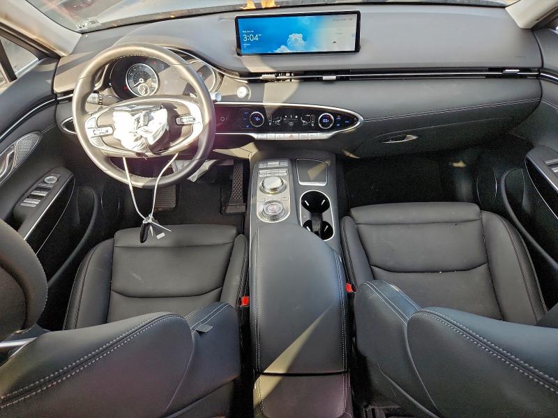 Photo 8 from auction – 2025 GENESIS GV70 BASE with VIN KMUMADTB1SU176907