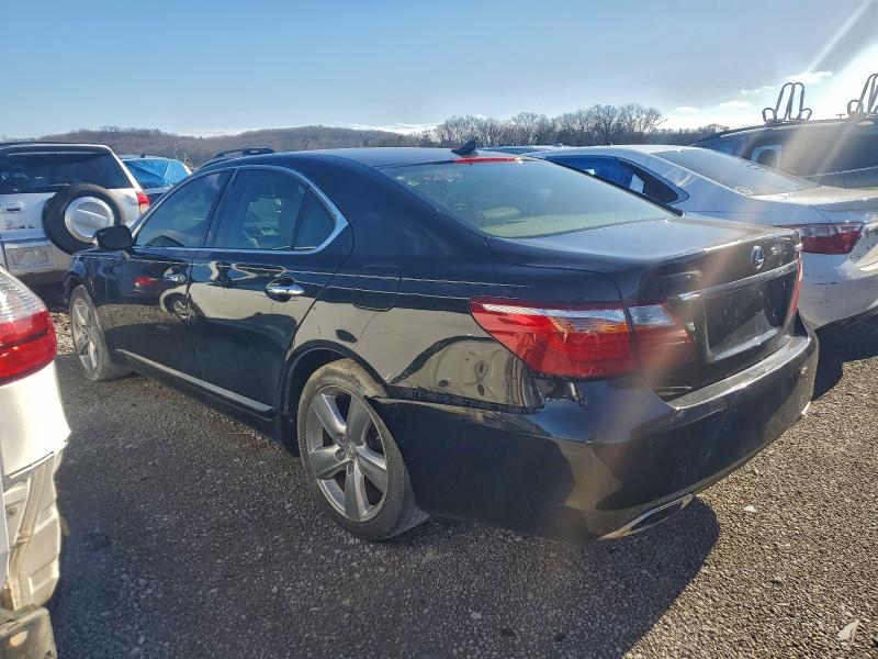 Photo 2 from auction – 2011 LEXUS LS 460 with VIN JTHBL5EF1B5106147