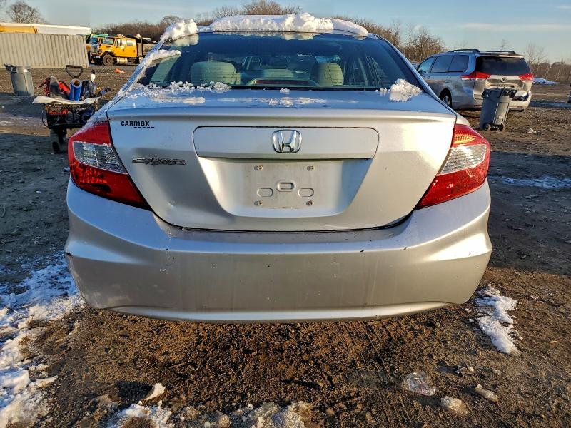 Photo 6 from auction – 2012 HONDA CIVIC LX with VIN 2HGFB2F55CH520943