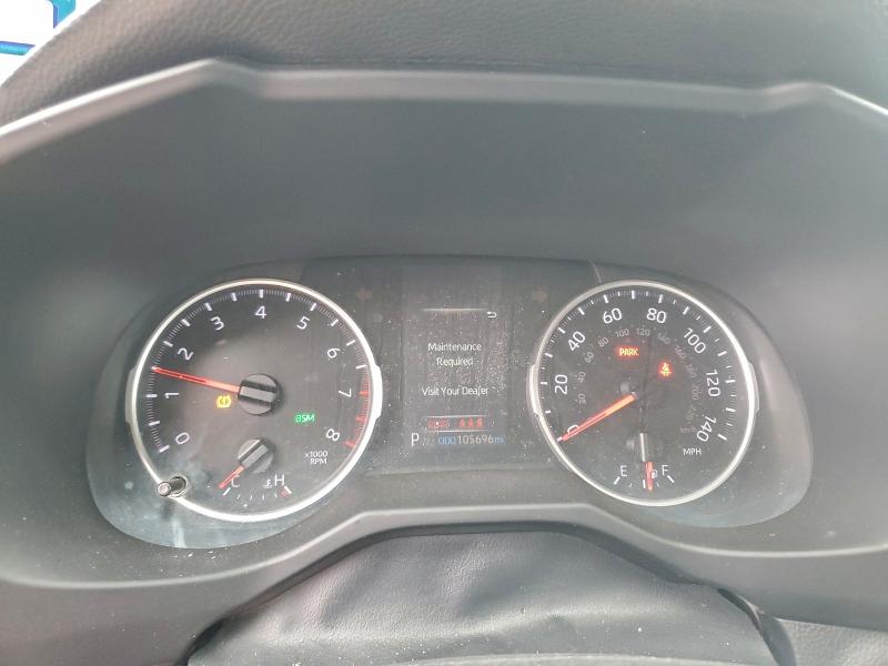 Photo 9 from auction – 2021 TOYOTA RAV4 XLE with VIN 2T3W1RFV2MC147759