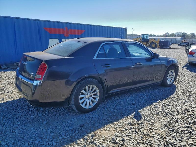 Photo 3 from auction – 2012 CHRYSLER 300 with VIN 2C3CCAAG4CH201071