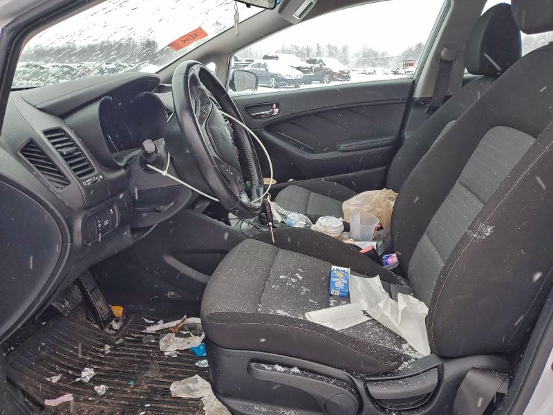 Photo 7 from auction – 2016 KIA FORTE EX with VIN KNAFX5A89G5626406