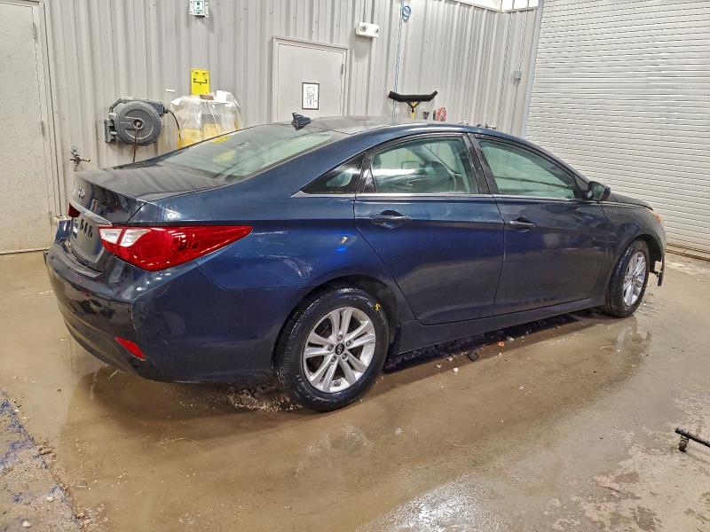 Photo 3 from auction – 2014 HYUNDAI SONATA with VIN 5NPEB4AC4EH846061