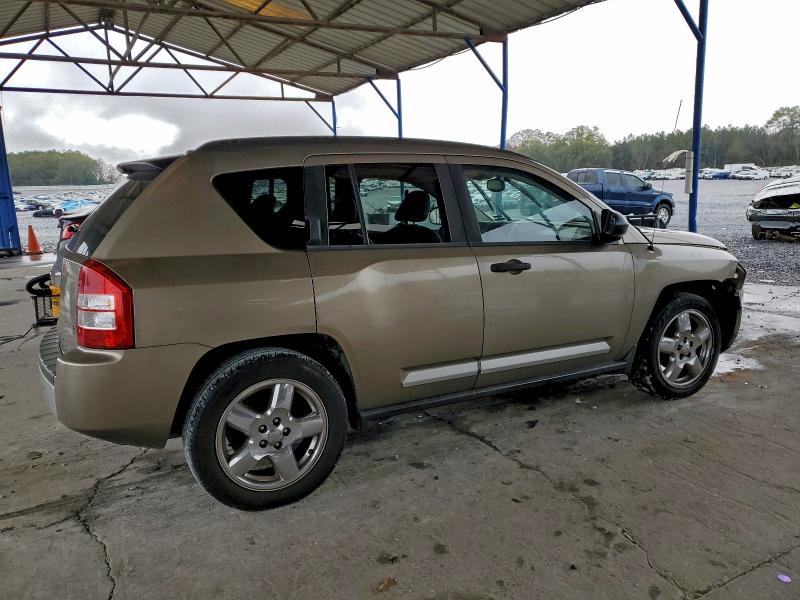 Photo 3 from auction – 2007 JEEP COMPASS LI with VIN 1J8FT57W47D176621
