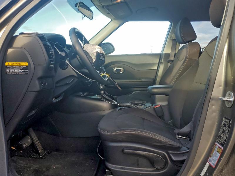 Photo 7 from auction – 2016 KIA SOUL with VIN KNDJN2A23G7390854