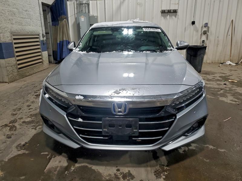 Photo 5 from auction – 2022 HONDA ACCORD with VIN 1HGCV3F99NA016299