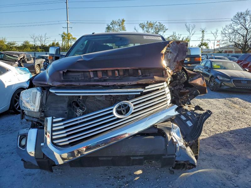 Photo 5 from auction – 2014 TOYOTA TUNDRA DOU with VIN 5TFSY5F17EX171809
