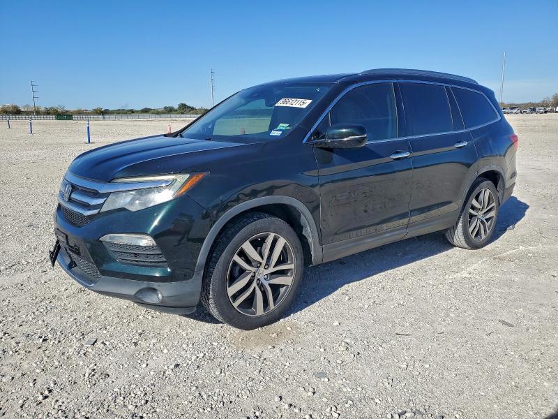 HONDA PILOT 2016 مع رقم تعريف المركبة 5FNYF5H90GB060115 - صورة من المزاد
