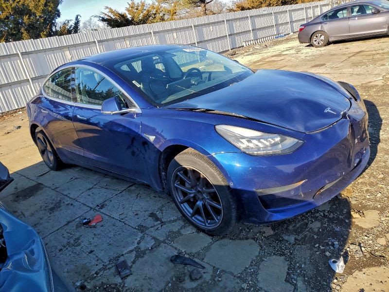 Photo 4 from auction – 2018 TESLA MODEL 3 with VIN 5YJ3E1EA1JF124836