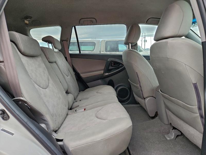 Photo 11 from auction – 2010 TOYOTA RAV4 with VIN 2T3BF4DV7AW026709
