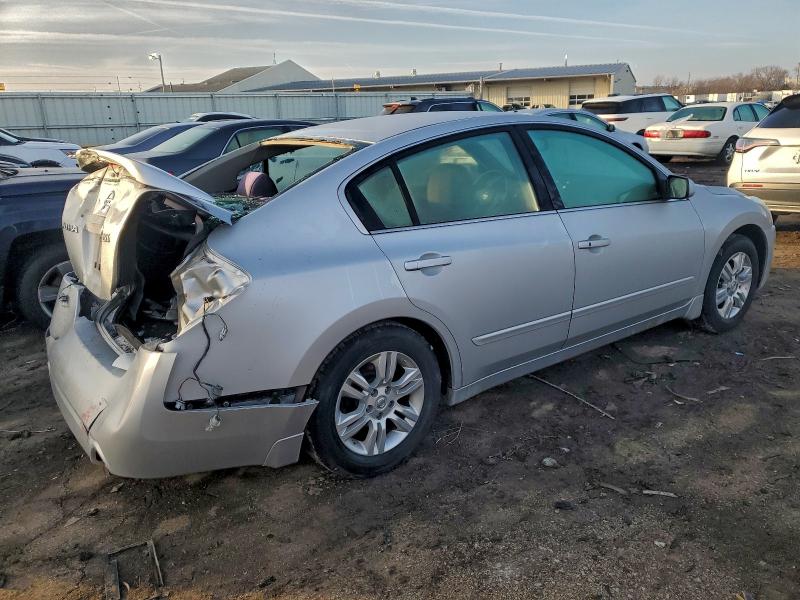 Foto 3 de la subasta – 2012 NISSAN ALTIMA BAS con VIN 1N4AL2AP3CN510360