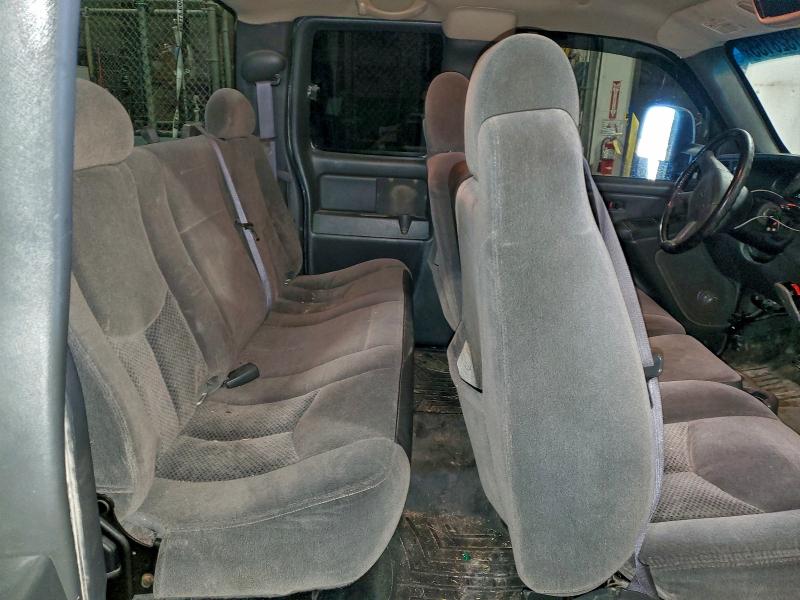 Photo 10 from auction – 2006 CHEVROLET SILVERADO with VIN 1GCHK29U06E255970