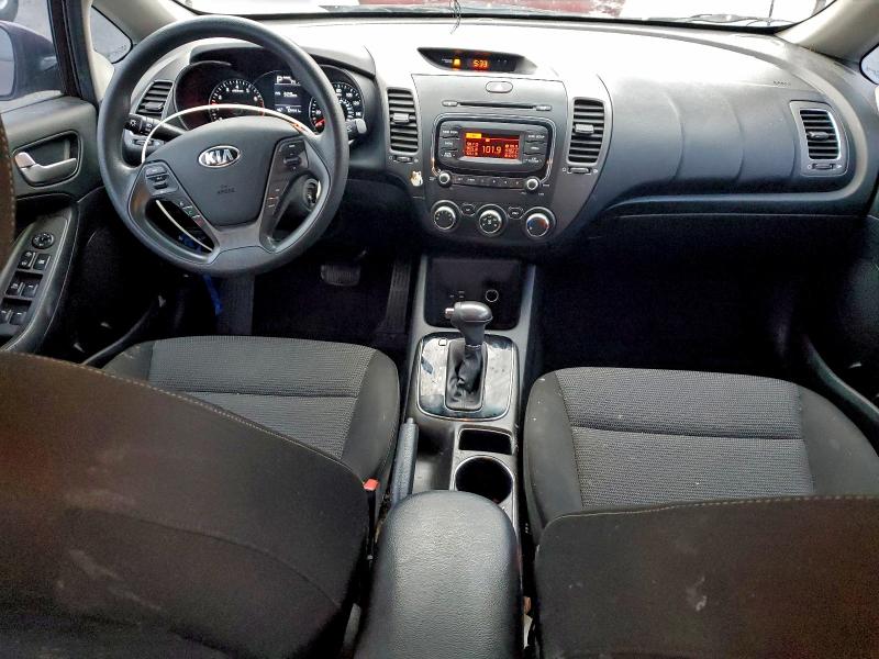 Photo 8 from auction – 2017 KIA FORTE LX with VIN 3KPFK4A71HE127642