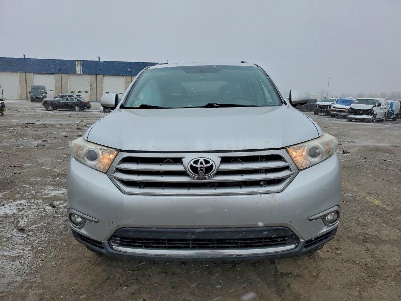 Фото 5 с аукциона – 2013 TOYOTA HIGHLANDER с VIN 5TDDK3EH2DS238270