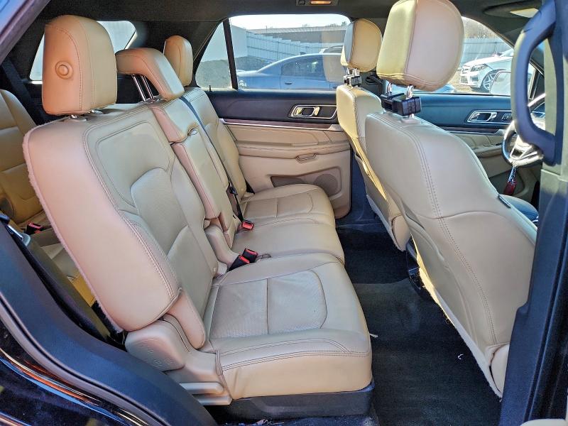 Photo 11 from auction – 2017 FORD EXPLORER L with VIN 1FM5K7F89HGC23738
