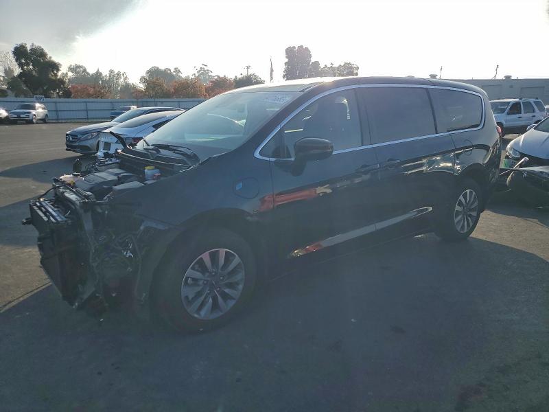 CHRYSLER PACIFICA H 2025 с VIN 2C4RC1S7XSR538406 - Фото с аукциона