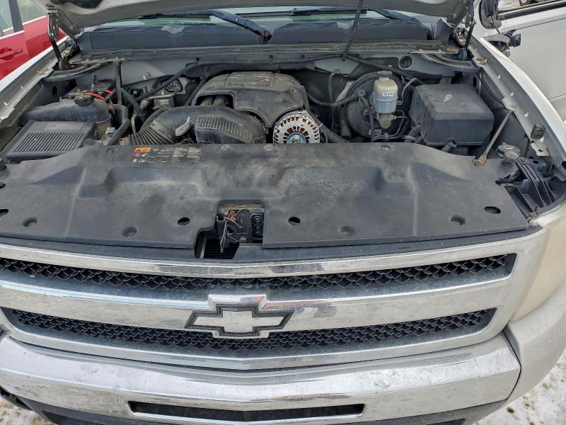 Photo 11 from auction – 2011 CHEVROLET SILVERADO with VIN 1GCRKSE05BZ371966