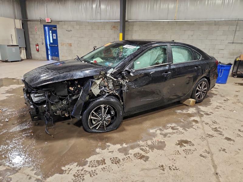 KIA FORTE FE 2022 with VIN 3KPF24AD0NE503555 - Photo from auction