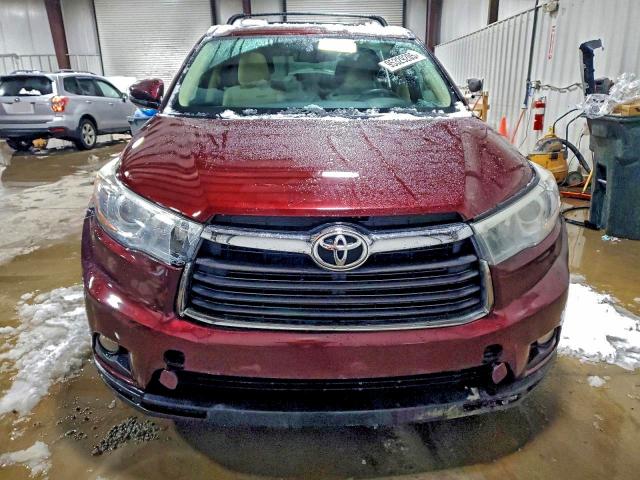 Photo 5 from auction – 2016 TOYOTA HIGHLANDER with VIN 5TDJKRFH2GS226385
