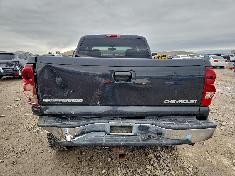 Photo 6 from auction – 2003 CHEVROLET SILVERADO with VIN 1GCHK291X3E356676