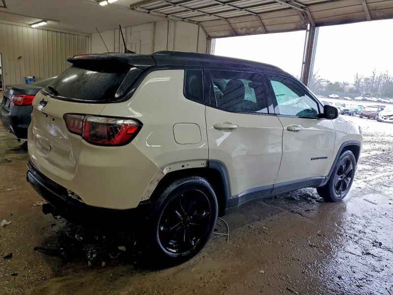 Photo 3 from auction – 2018 JEEP COMPASS LA with VIN 3C4NJCBB7JT304983