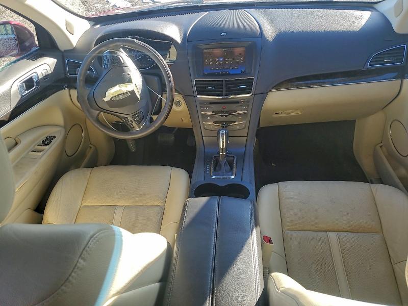 Photo 8 from auction – 2014 LINCOLN MKT with VIN 2LMHJ5AT5EBL58903