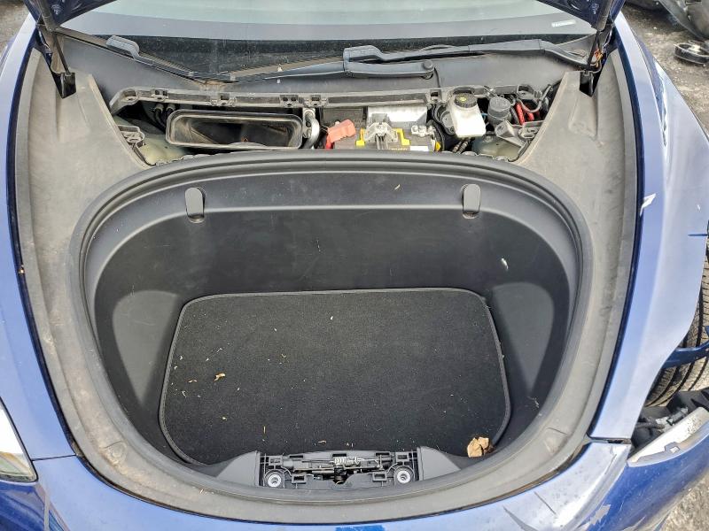 Photo 11 from auction – 2019 TESLA MODEL 3 with VIN 5YJ3E1EB3KF392118