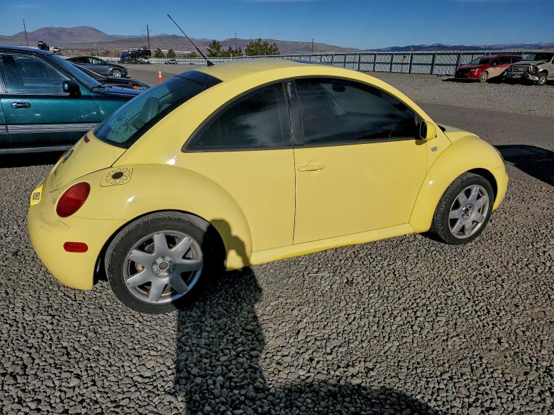 Photo 3 from auction – 2002 VOLKSWAGEN NEW BEETLE with VIN 3VWDD21C32M405096