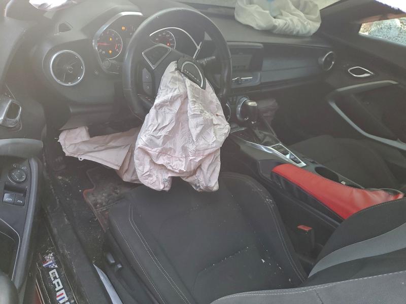 Photo 8 from auction – 2016 CHEVROLET CAMARO with VIN 1G1FB1RS4G0129957