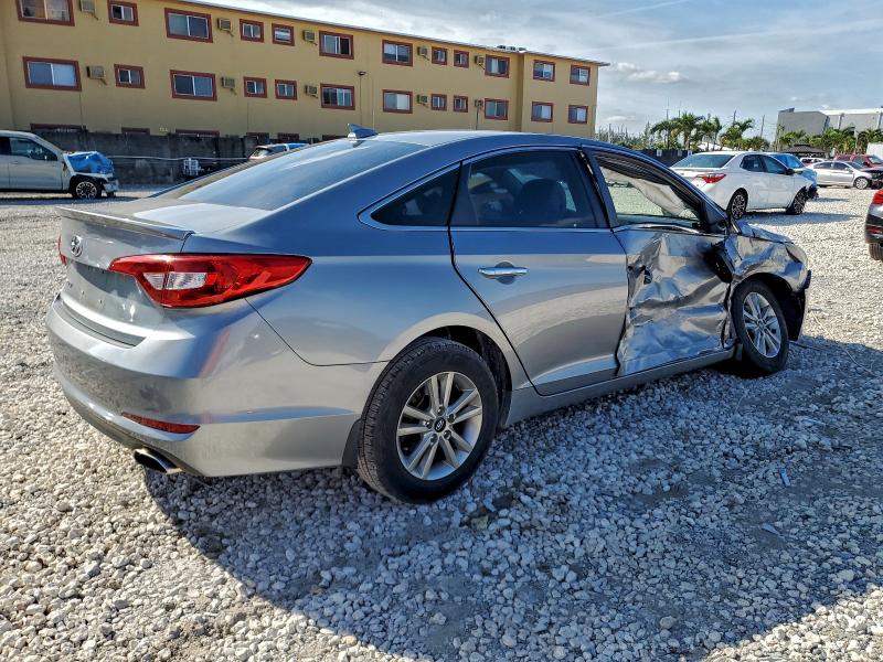 Photo 3 from auction – 2015 HYUNDAI SONATA SE with VIN 5NPE24AF2FH253133