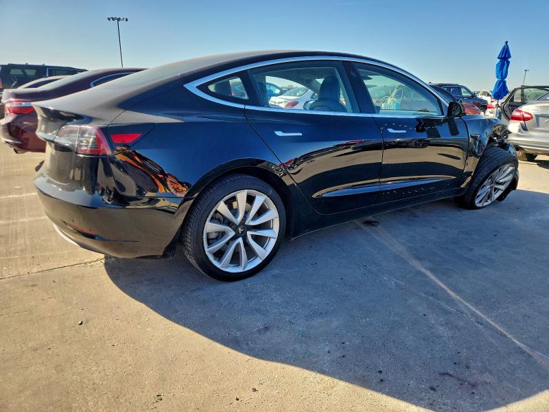 Photo 3 from auction – 2018 TESLA MODEL 3 with VIN 5YJ3E1EA2JF176427