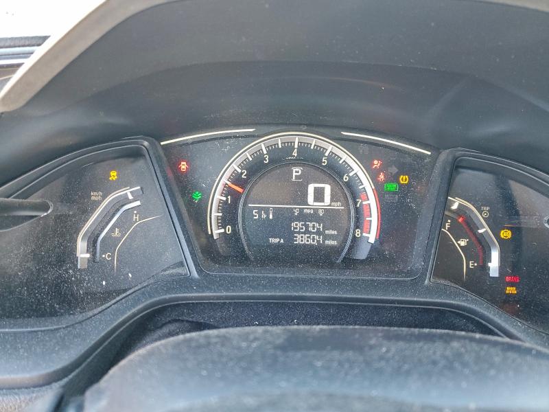 Photo 9 from auction – 2017 HONDA CIVIC LX with VIN 19XFC2F53HE042861