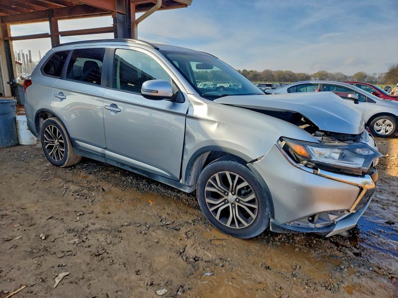 Photo 4 from auction – 2016 MITSUBISHI OUTLANDER with VIN JA4AD3A39GZ001859