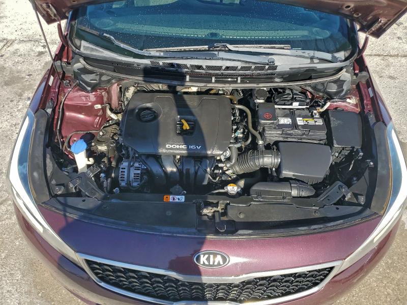 Zdjęcie 11 z aukcji – 2017 KIA FORTE LX z VIN 3KPFK4A76HE143545