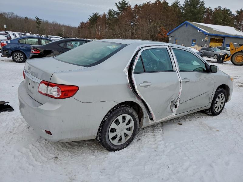 Foto 3 de la subasta – 2013 TOYOTA COROLLA BA con VIN 2T1BU4EE6DC113276