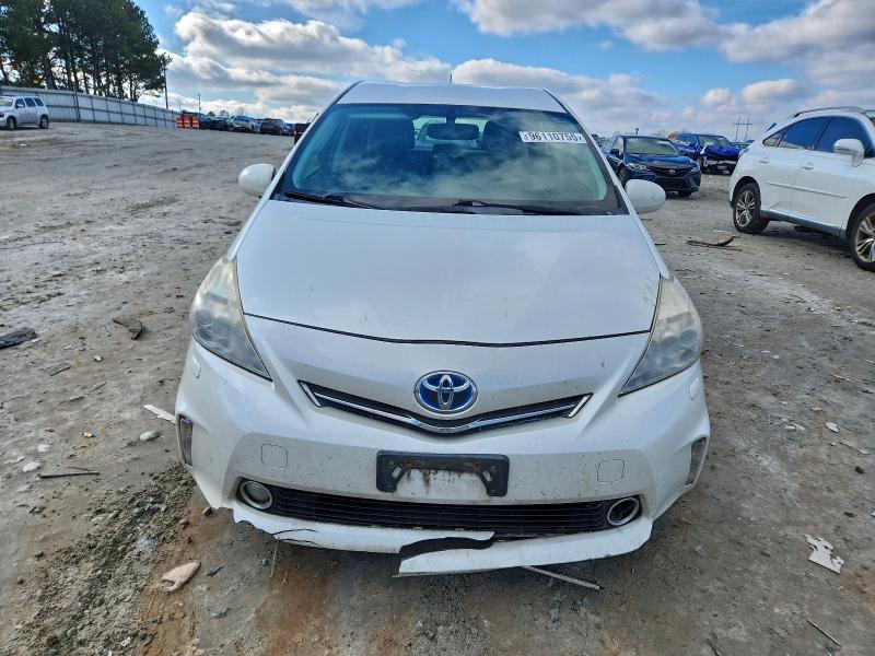 Photo 5 from auction – 2014 TOYOTA PRIUS V with VIN JTDZN3EU4E3327965
