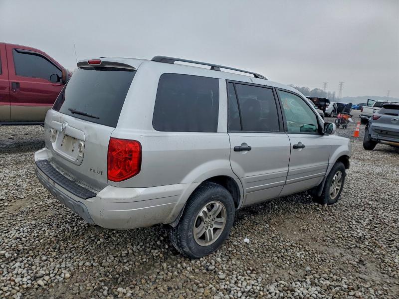 Foto 3 de la subasta – 2005 HONDA PILOT EXL con VIN 5FNYF18635B012247