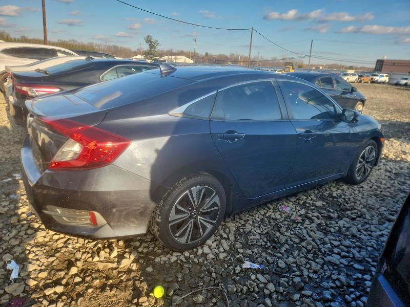 Photo 3 from auction – 2017 HONDA CIVIC EX with VIN 19XFC1F38HE207330