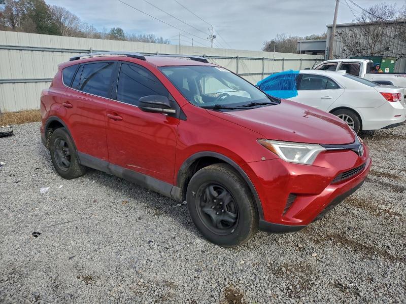 Photo 4 from auction – 2016 TOYOTA RAV4 LE with VIN JTMBFREV8GJ059351