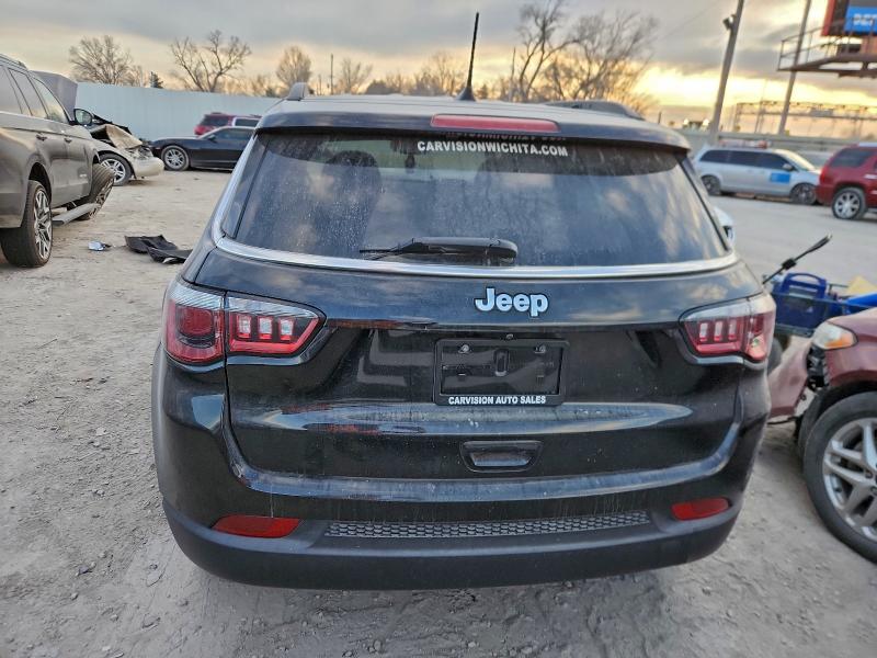 Photo 6 from auction – 2020 JEEP COMPASS with VIN 3C4NJCBB0LT102053