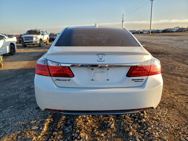 Photo 6 from auction – 2015 HONDA ACCORD TOU with VIN 1HGCR6F77FA002794