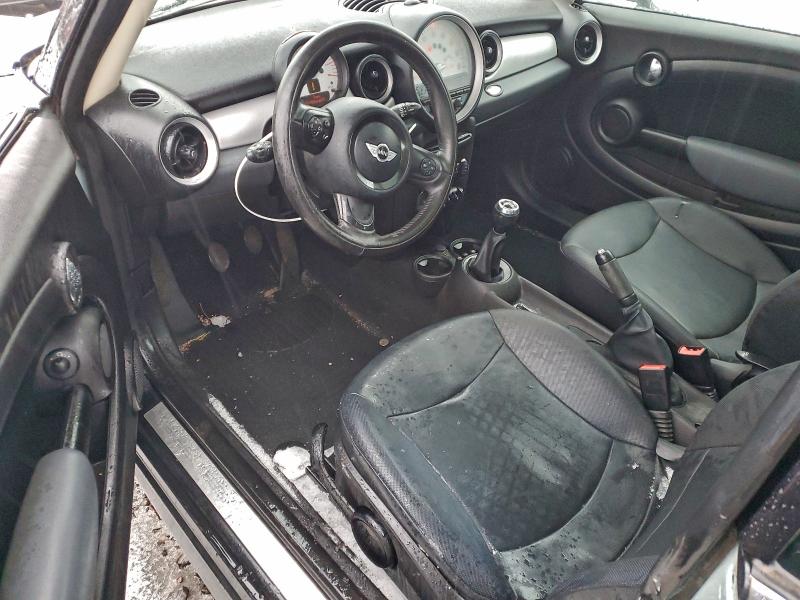 Photo 8 from auction – 2011 MINI COOPER with VIN WMWSU3C54BT182564