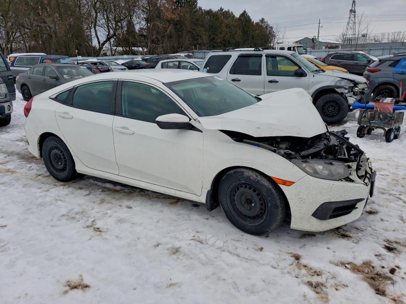 صورة رقم 4 من المزاد - 2017 HONDA CIVIC LX مع VIN 2HGFC2F52HH034773