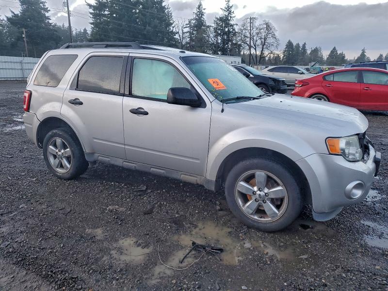 Photo 4 from auction – 2012 FORD ESCAPE XLT with VIN 1FMCU9D74CKB68208
