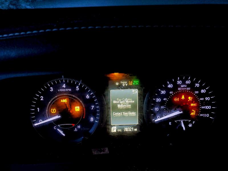 Photo 9 from auction – 2018 TOYOTA SIENNA XLE with VIN 5TDYZ3DC7JS914730