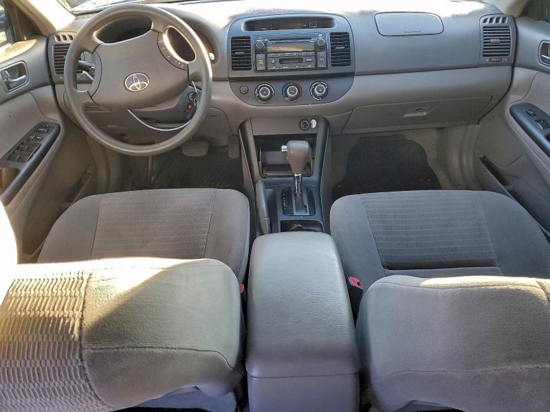 Photo 8 from auction – 2005 TOYOTA CAMRY LE with VIN 4T1BE32K15U573446
