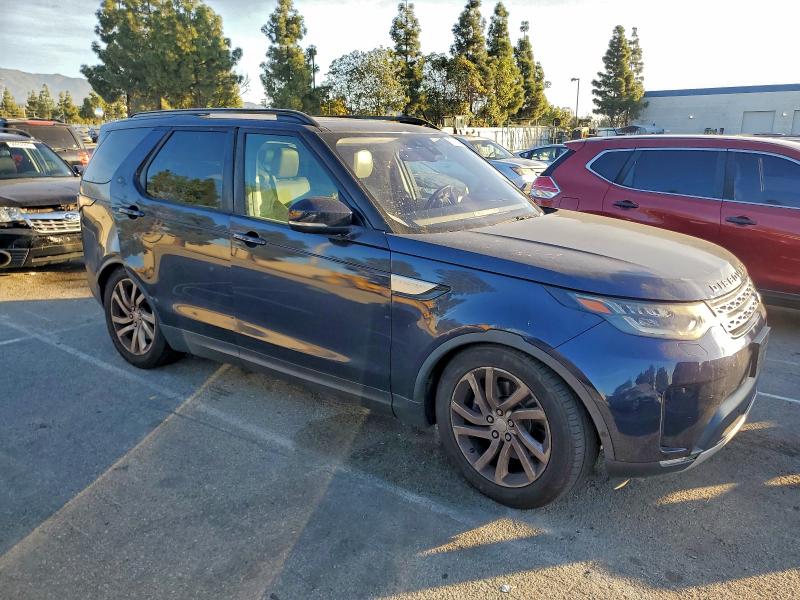 Photo 4 from auction – 2017 LAND ROVER DISCOVERY with VIN SALRRBBV5HA046083
