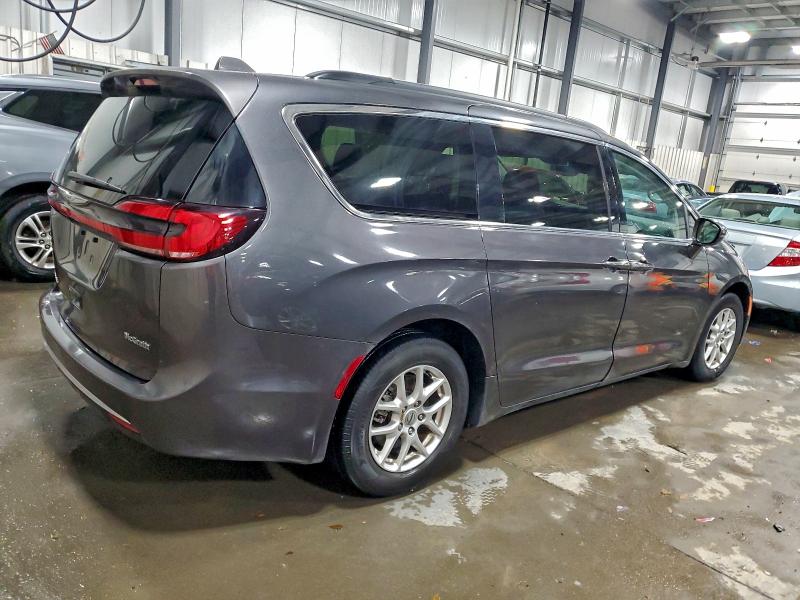 Photo 3 from auction – 2022 CHRYSLER PACIFICA T with VIN 2C4RC1BG0NR188112