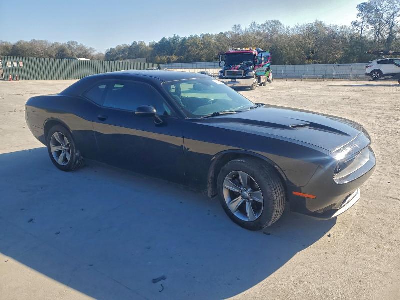 Photo 4 from auction – 2016 DODGE CHALLENGER with VIN 2C3CDZAG3GH276071
